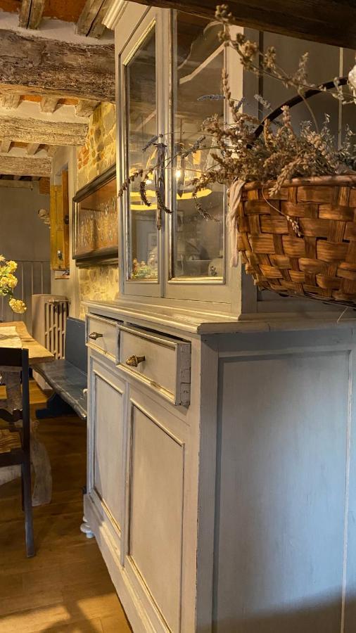 Residenza Buggiano Antica B&B - Charme Apartment In Tuscany 보르고 아 부기아노 외부 사진