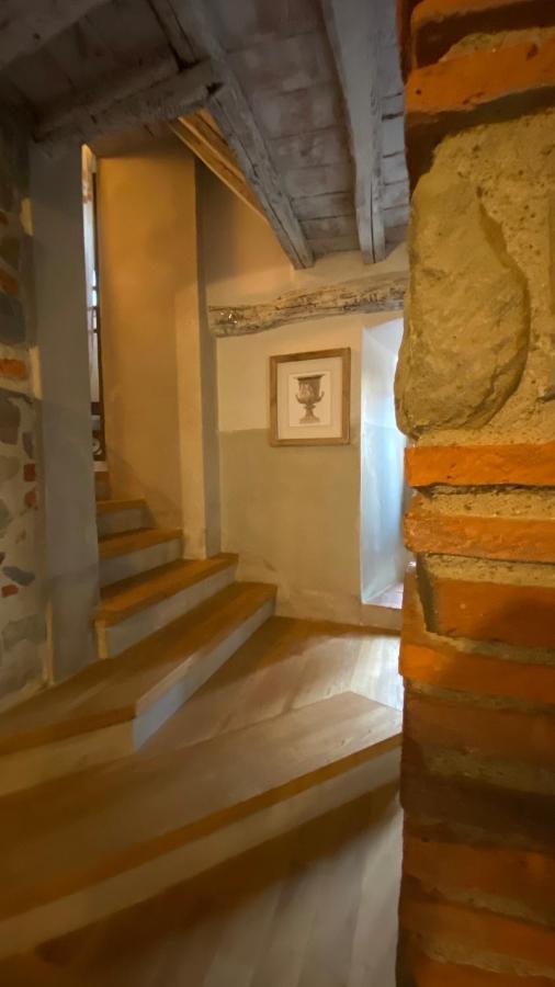 Residenza Buggiano Antica B&B - Charme Apartment In Tuscany 보르고 아 부기아노 외부 사진
